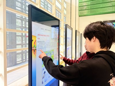 一季清明雨，万物焕新时